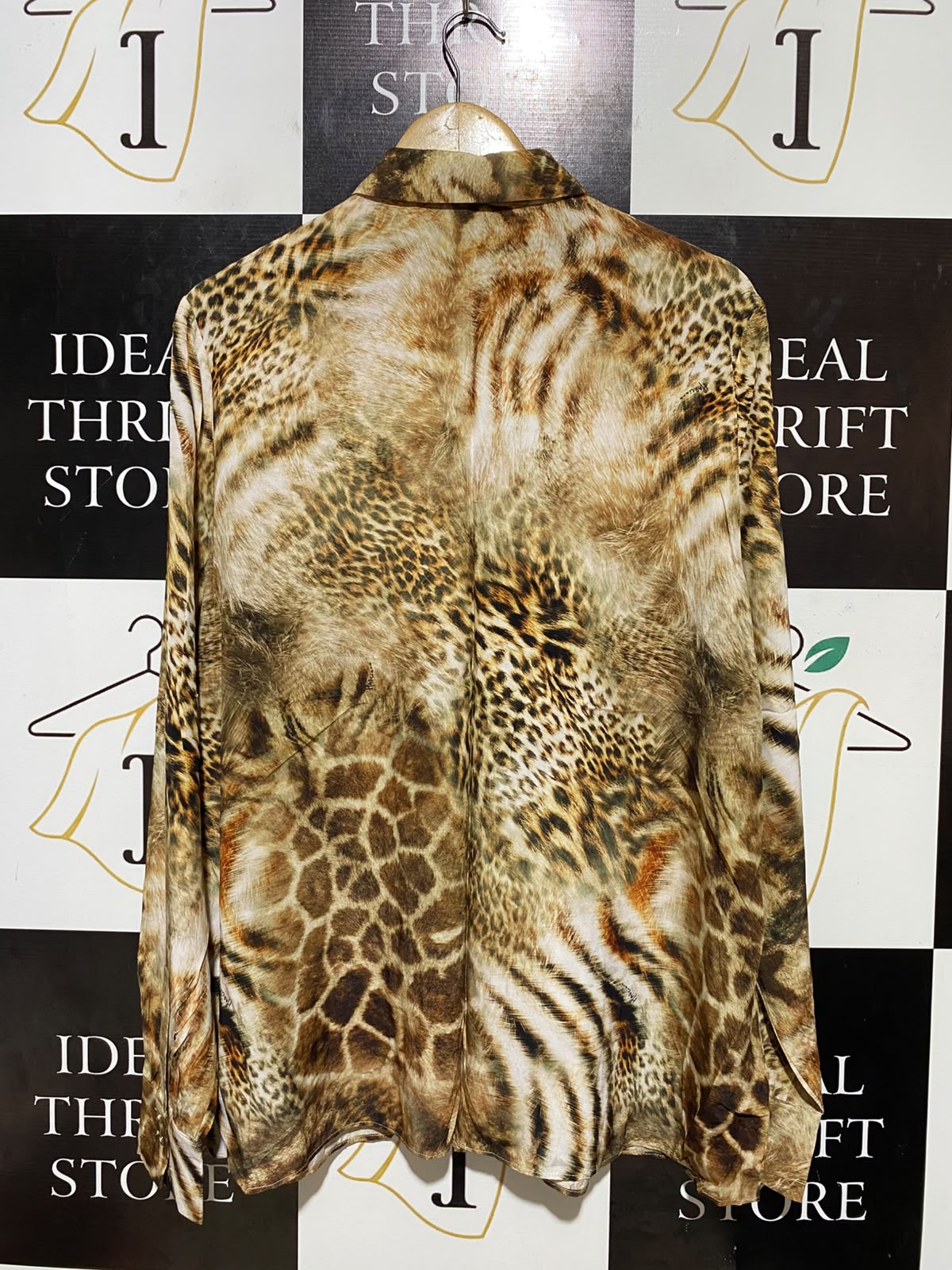 MARCIANO |XL| BUST 22| B35| LUXURY ANIMAL MULTI-PRINT BUTTON-DOWN SHIRT