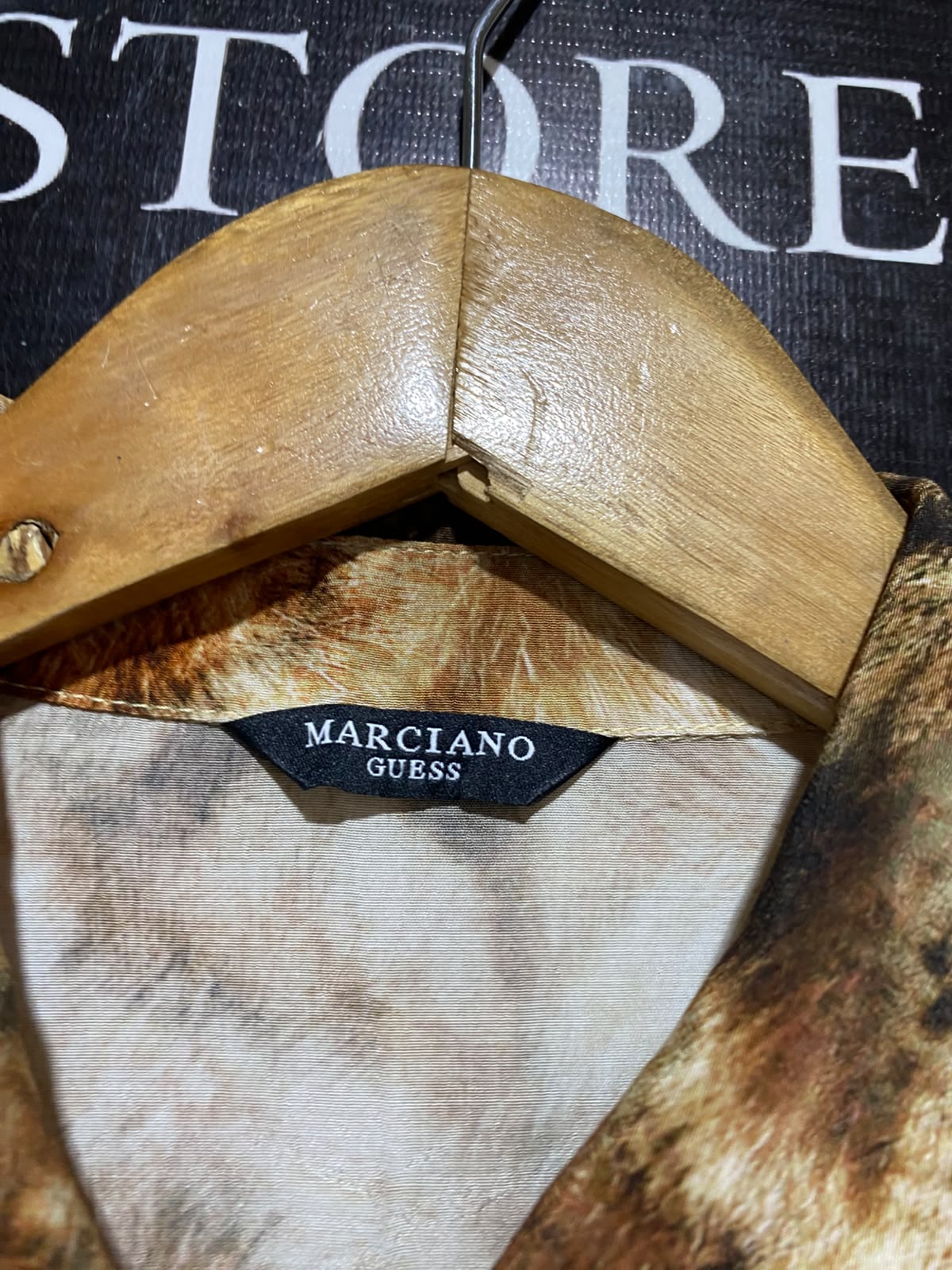 MARCIANO |XL| BUST 22| B35| LUXURY ANIMAL MULTI-PRINT BUTTON-DOWN SHIRT