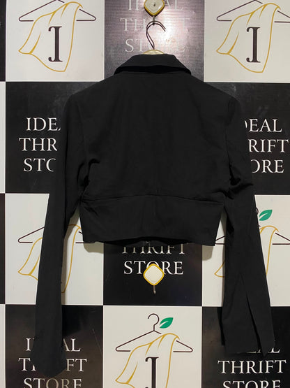 GLASSONS |S| BUST 17| B35| BLACK CROPPED BLAZER JACKET WITH HOOK-AND-EYE CLOSURE