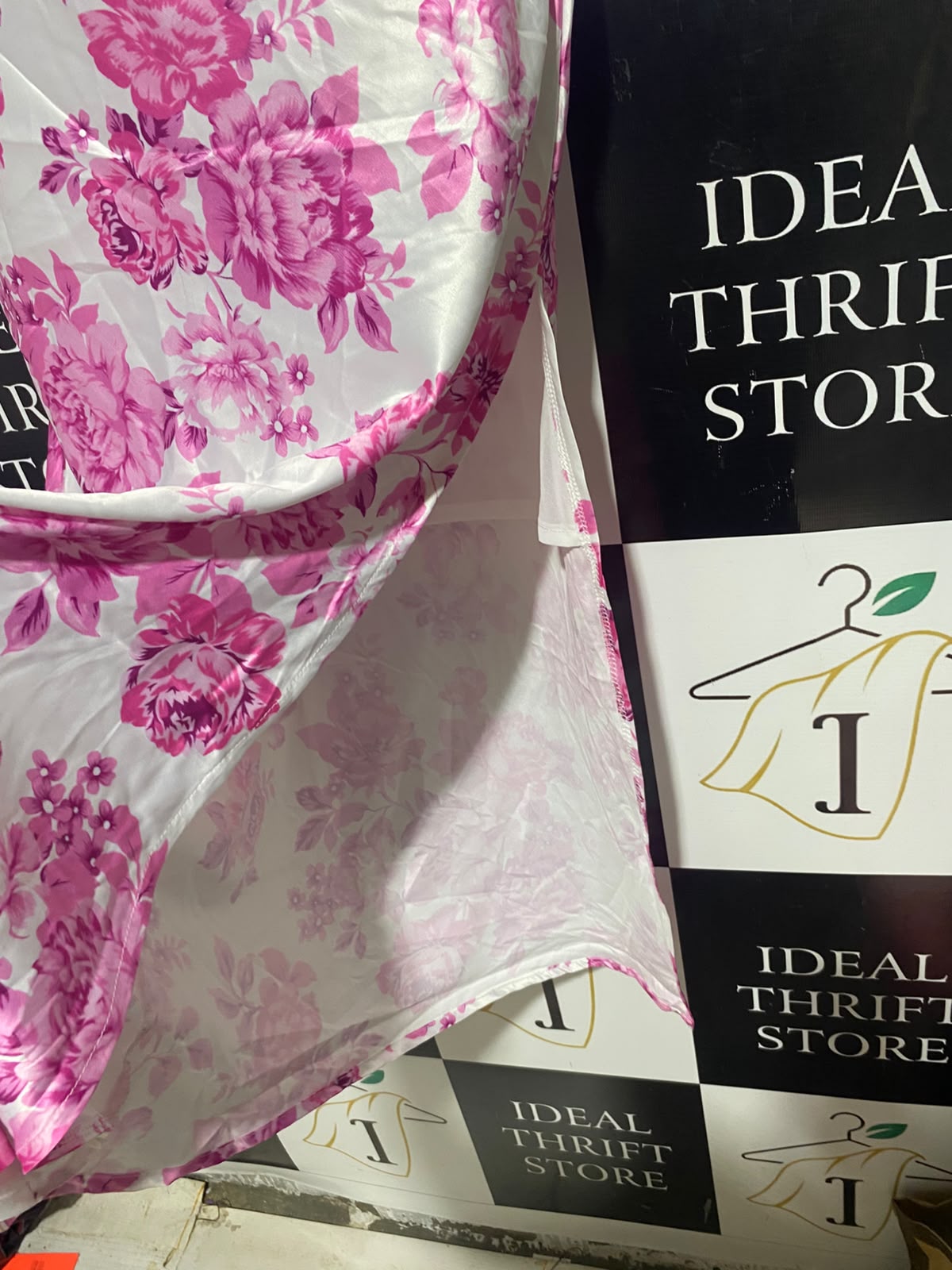 RUMOR |S| BUST 17| B35| WHITE AND PINK FLORAL SATIN COWL NECK MAXI DRESS WITH WAIST CUTOUT