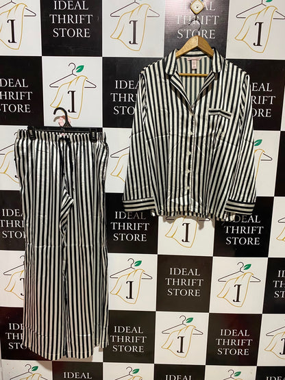 VICTORIAS SECRET |M| B36| SATIN STRIPED PAJAMA SET