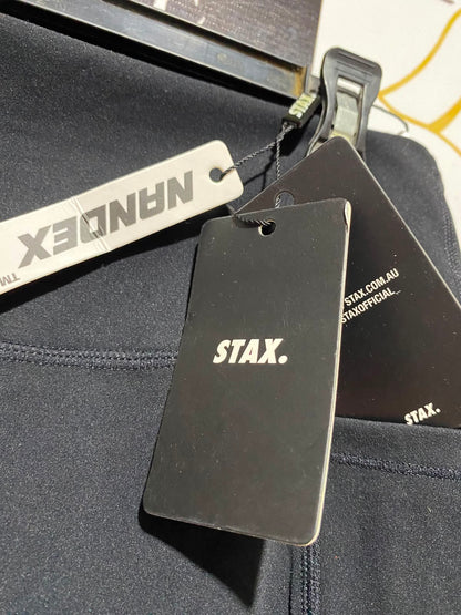 STAX |L| WAIST 30| B36| HIGH-WAISTED SLEEK BLACK FITNESS LEGGINGS WITH SIDE POCKETS