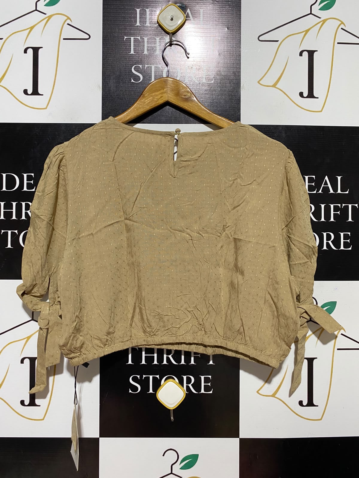SHEIN MOTF |M| BUST 20| B36| BEIGE SWISS DOT TIE-SLEEVE TOP