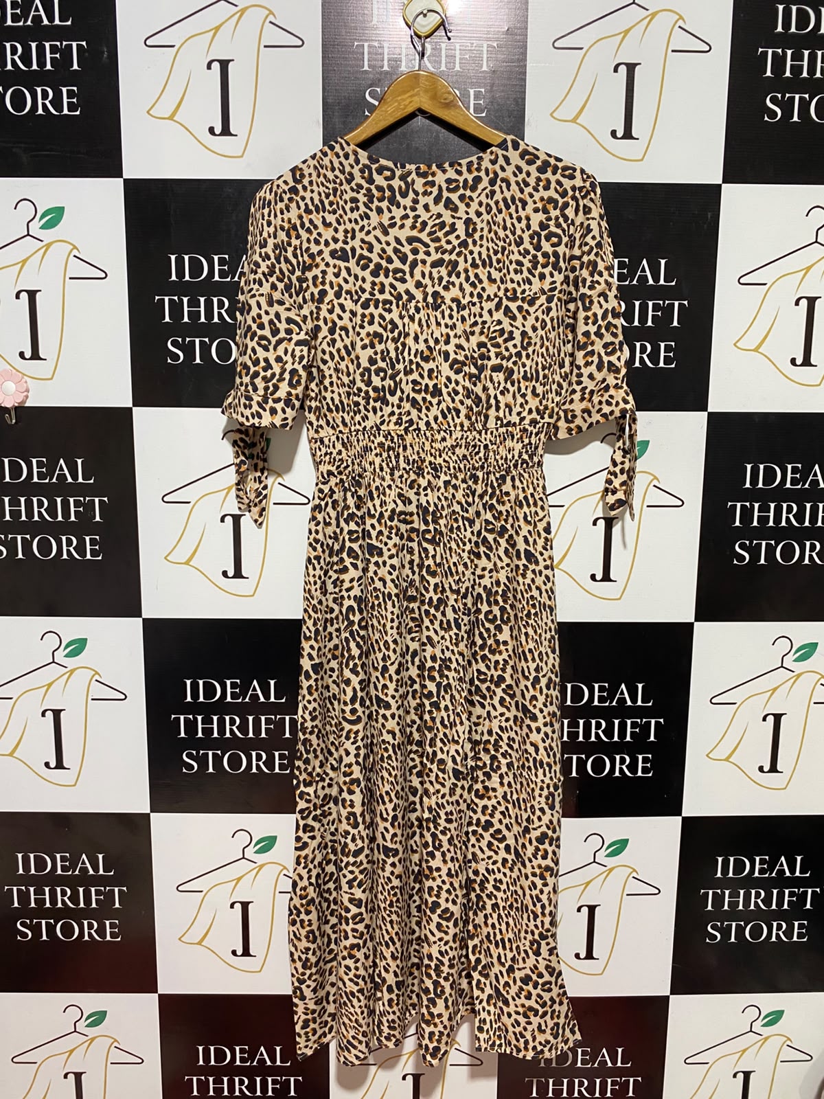VINE APPAREL |S| BUST 17| B36| WOMEN'S LEOPARD PRINT BUTTON-DOWN MIDI DRESS