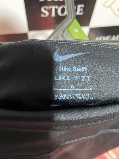 NIKE |L| WAIST 28| B36| HIGH-RISE ATHLETIC RUNNING SHORTS WITH SIDE POCKETS - BLACK