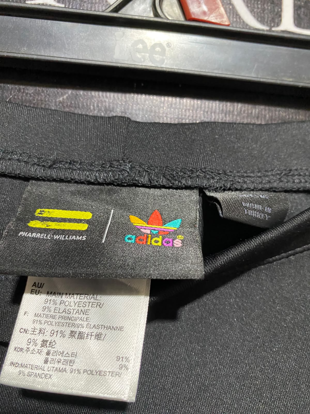 ADIDAS |M| WAIST 28| B36| ORIGINALS TREFOIL GRAPHIC LEGGINGS - BLACK