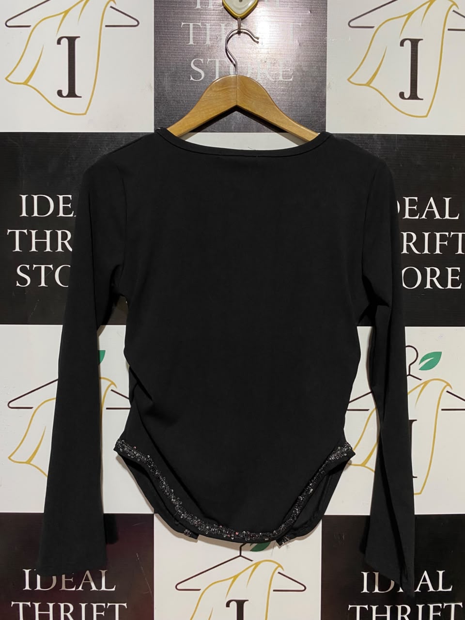 HXM |XL| BUST 17| B37| BLACK CARDIGAN TOP LONG SLEEVE SEQUIN TRIM ASYMMETRICAL HEM CUTOUT BLOUSE