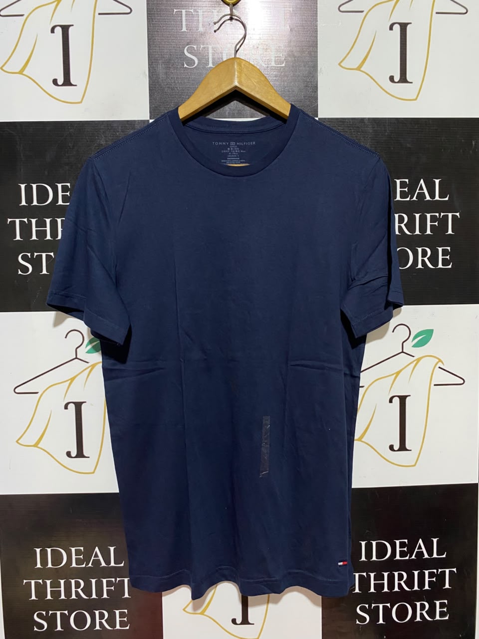 TOMMY  HILFIGER |M| BUST 18| B37| NAVY BLUE CREW NECK T-SHIRT CLASSIC SHORT SLEEVE SOLID COTTON TEE BRAND NEW