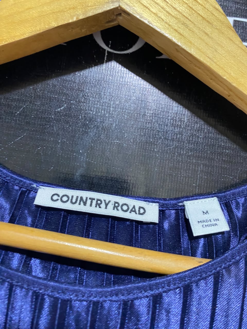 COUNTRY ROAD |M| BUST 17| B37| SHIMMERING METALLIC NAVY BLUE PLEATED MIDI DRESS LONG SLEEVE SMOCKED WAIST COCKTAIL DRESS