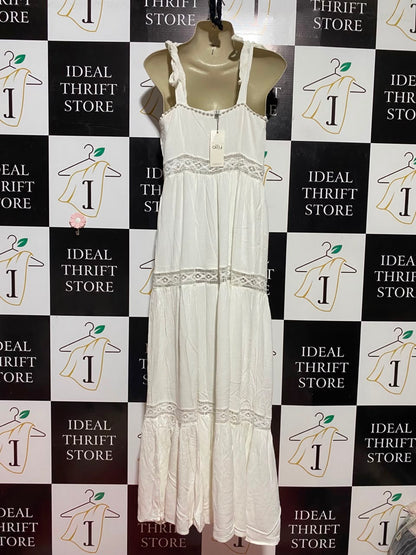 ALLY |M| BUST 17| B37| WHITE COTTON MAXI DRESS TIE UP SHOULDER STRAP CROCHET LACE INSERT TIERED SUNDRESS