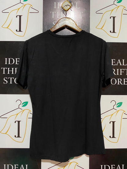 GARDENS |M| BUST 18| B36| SINGAPORE WOMEN'S SOUVENIR GRAPHIC T-SHIRT IN JET BLACK