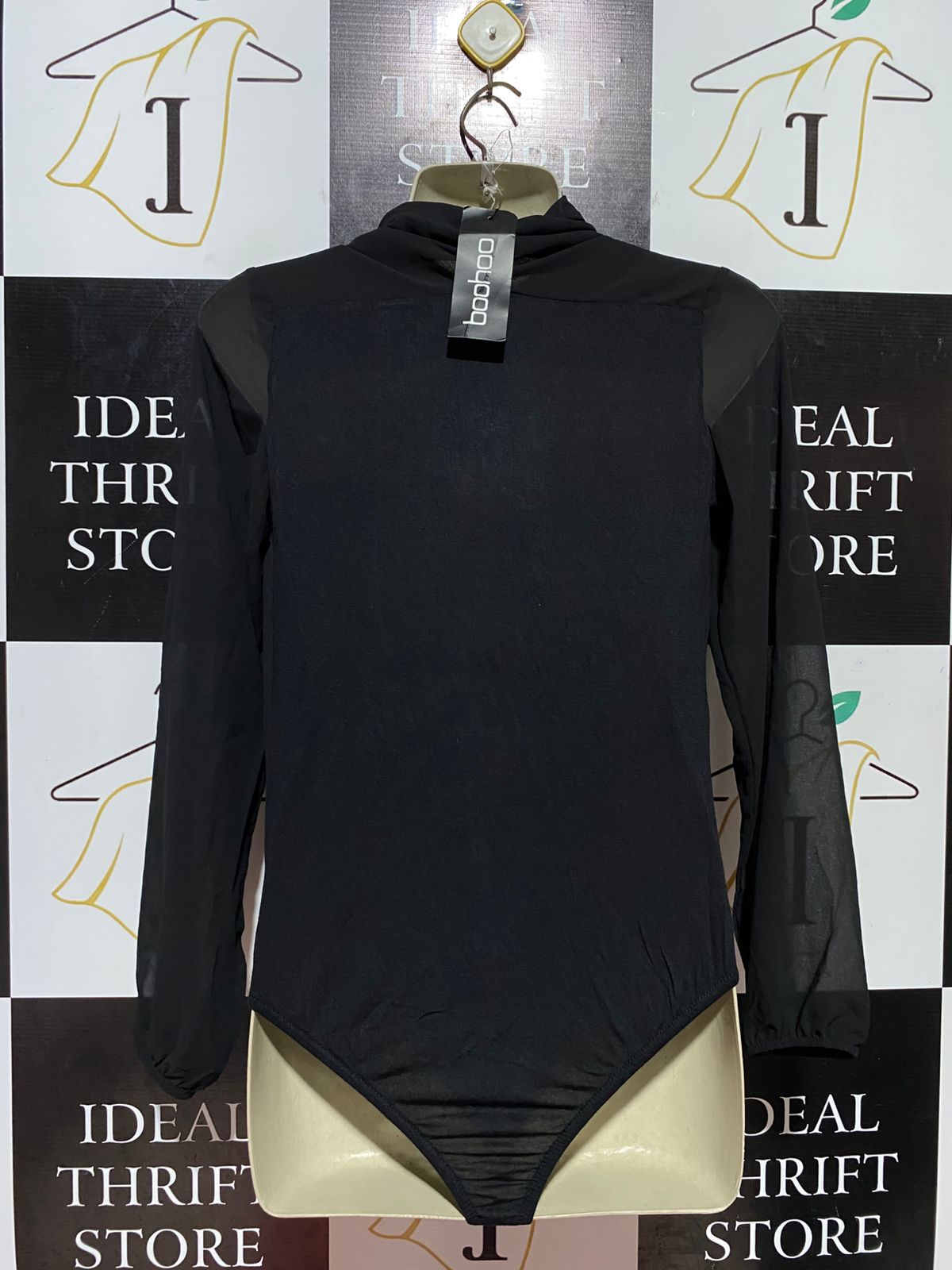 BOOHOO |L| BUST 20| B38| WOMEN'S BLACK DEEP V-NECK LONG SLEEVE BODYSUIT