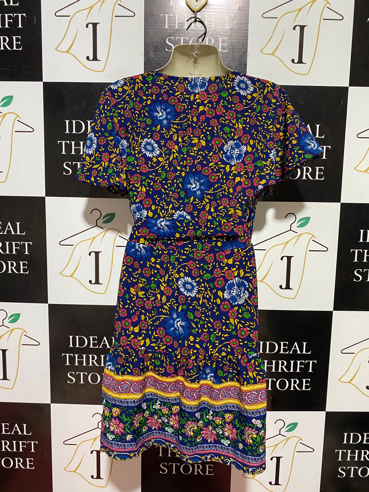 |M| BUST 20| B37| WOMEN'S BOHEMIAN FLORAL PRINT WRAP DRESS
