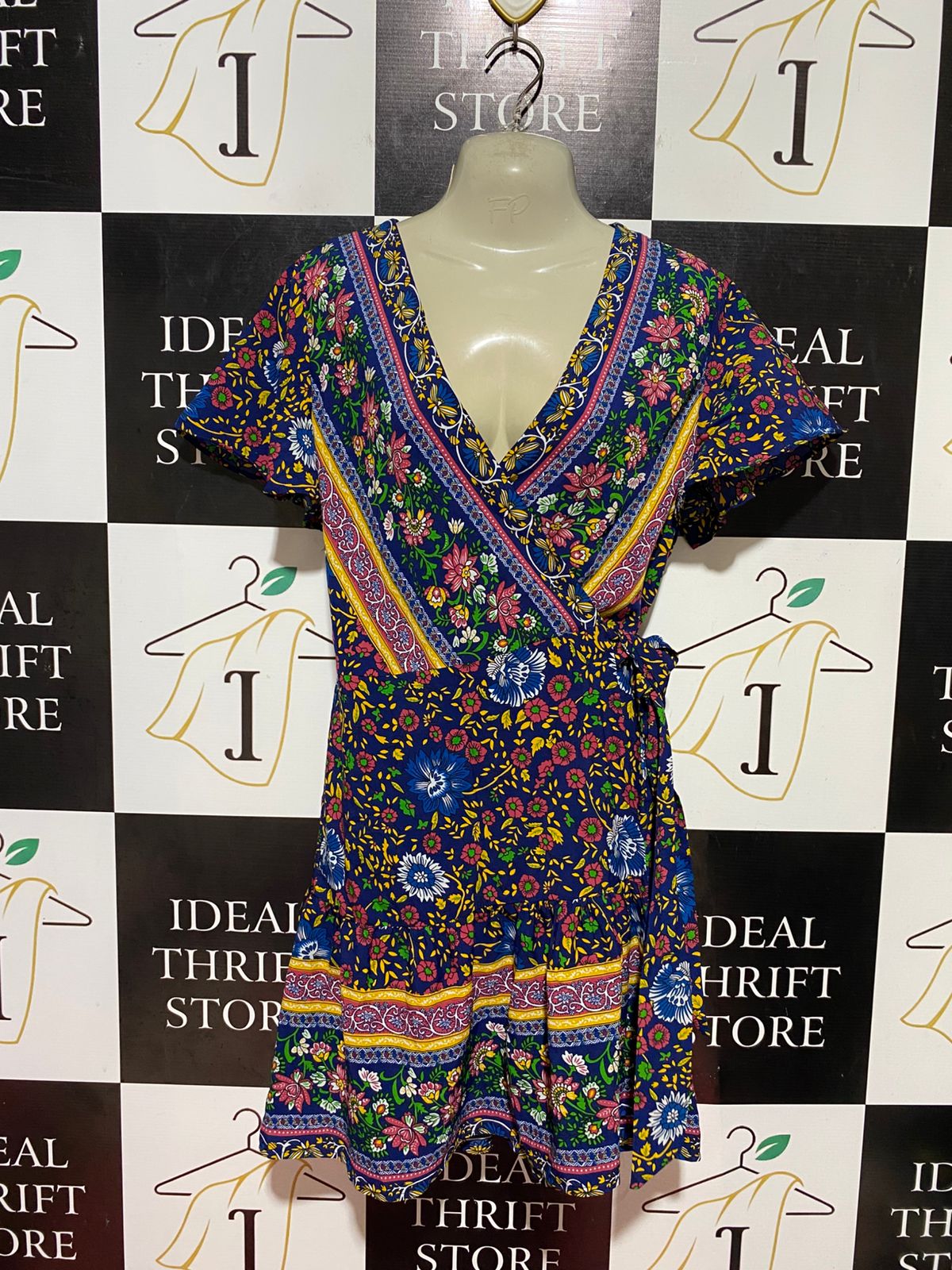 |M| BUST 20| B37| WOMEN'S BOHEMIAN FLORAL PRINT WRAP DRESS