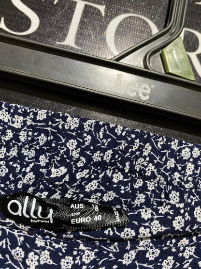 ALLY |L| WAIST 30| B37| NAVY BLUE FLORAL WIDE-LEG PANTS  HIGH-WAISTED SUMMER TROUSERS