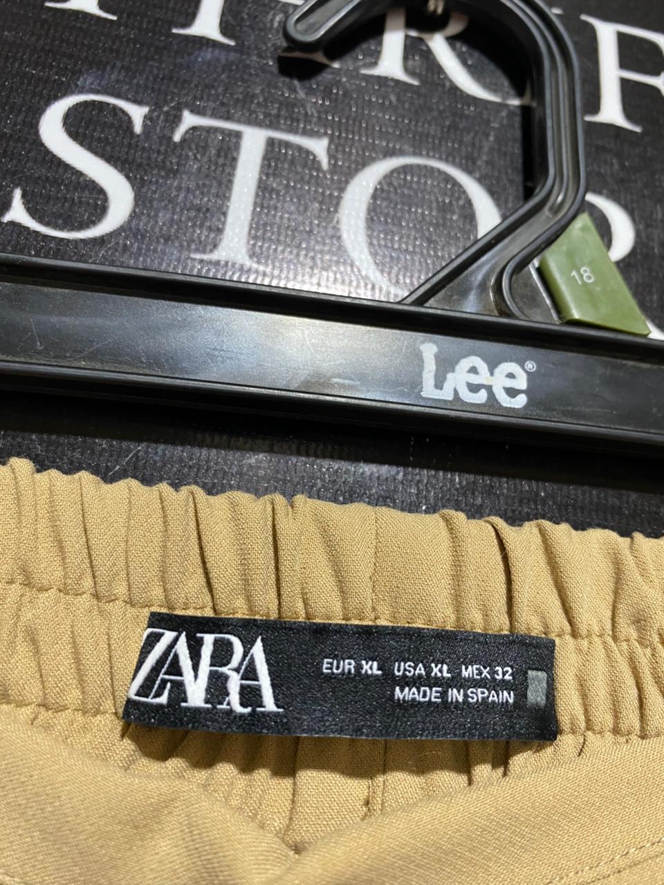 ZARA |XL| WAIST 32| B37| CHIC TAILORED PANTS WITH GOLD BUTTON