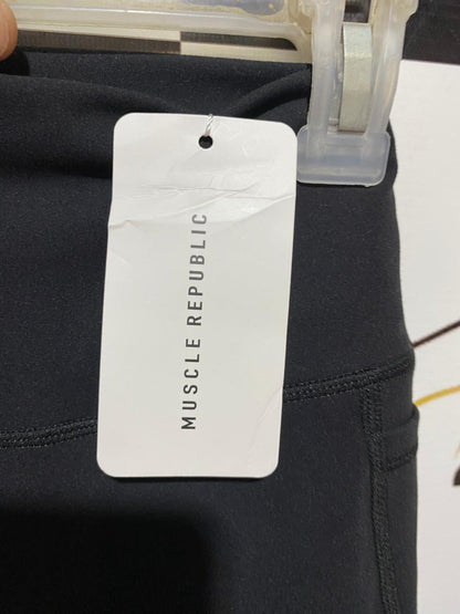 MUSCLE REPUBLIC |XS| WAIST 18| B37| BLACK HIGH-WAISTED ACTIVEWEAR LEGGINGS