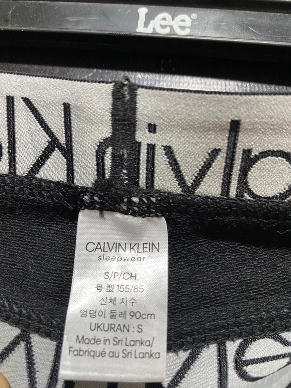 CALVIN KLEIN |M| WAIST 28| B37| BLACK LEGGINGS - COMFORT LOGO WAISTBAND FULL-LENGTH LEGGINGS