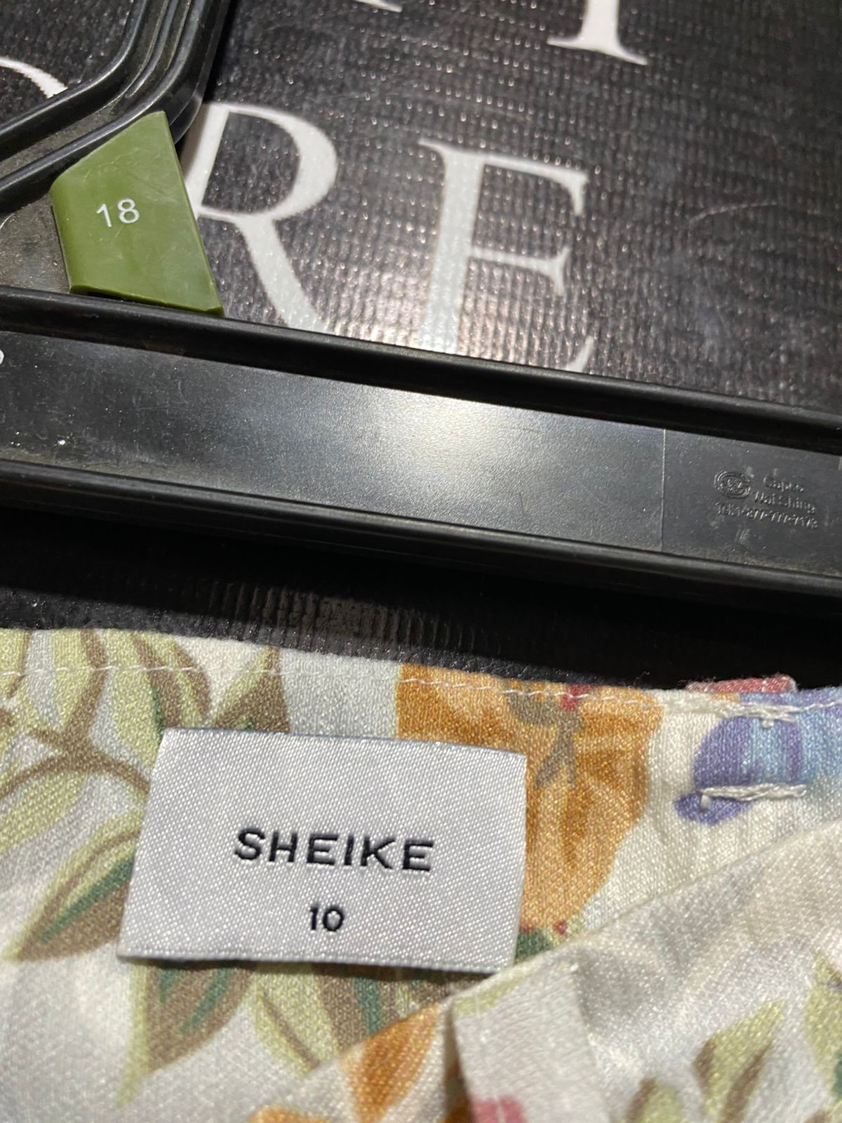 SHEIKE |M| WAIST 29| B38| HIGH-WAISTED PALAZZO PANTS WITH PEACOCK AND BOTANICAL PRINT