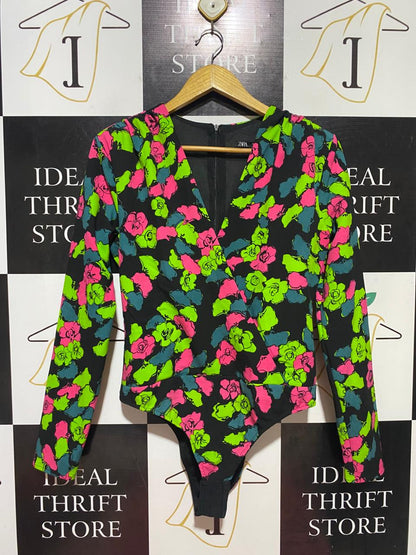 ZARA |L| BUST 18| B38| FLORAL LONG SLEEVE BODYSUIT