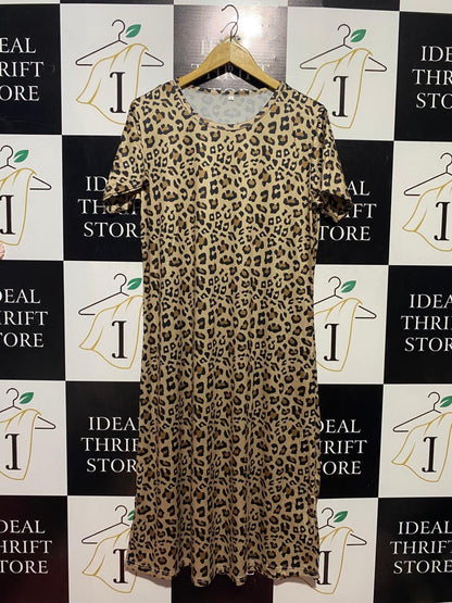 |L| BUST 21| B38| LEOPARD PRINT MIDI T-SHIRT DRESS