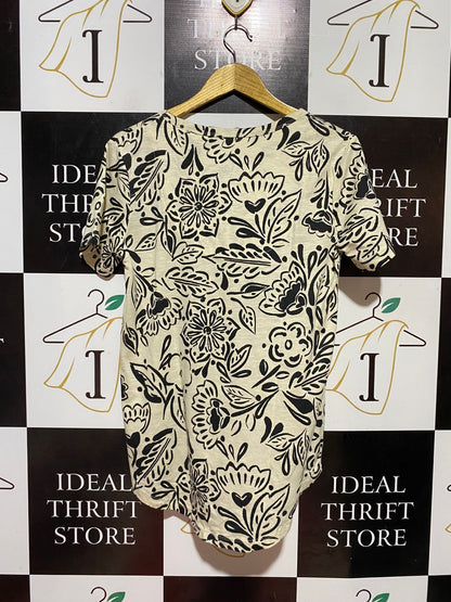 NUTMEG |M| BUST 38| B38| CREAM AND BLACK FLORAL T-SHIRT