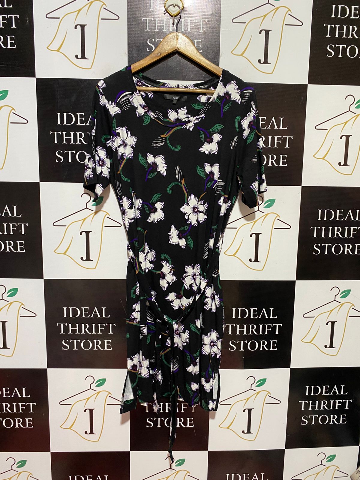 NEXT |L| BUST 21| B38| CASUAL SHORT SLEEVE CREW NECK TIE-WAIST DRESS WITH SIDE SLITS