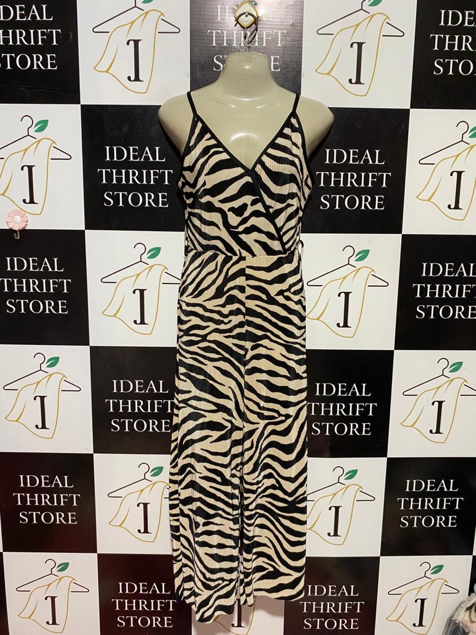 PRIMARK |M| BUST 17| B38| VIBRANT RED FLORAL CUT-OUT MAXI DRESS
