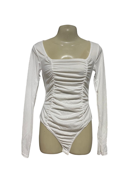 PRETTYLITTLE THING |S| BUST 16| B39| PURE WHITE RUCHED FRONT LONG SLEEVE BODYSUIT