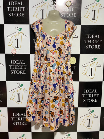 LINDY BOP |L| BUST 19| B39| VINTAGE RETRO GUITAR PRINT A-LINE DRESS