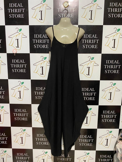 LAVINIA |M| BUST 17| B39| CLASSIC BLACK HAREM JUMPSUIT