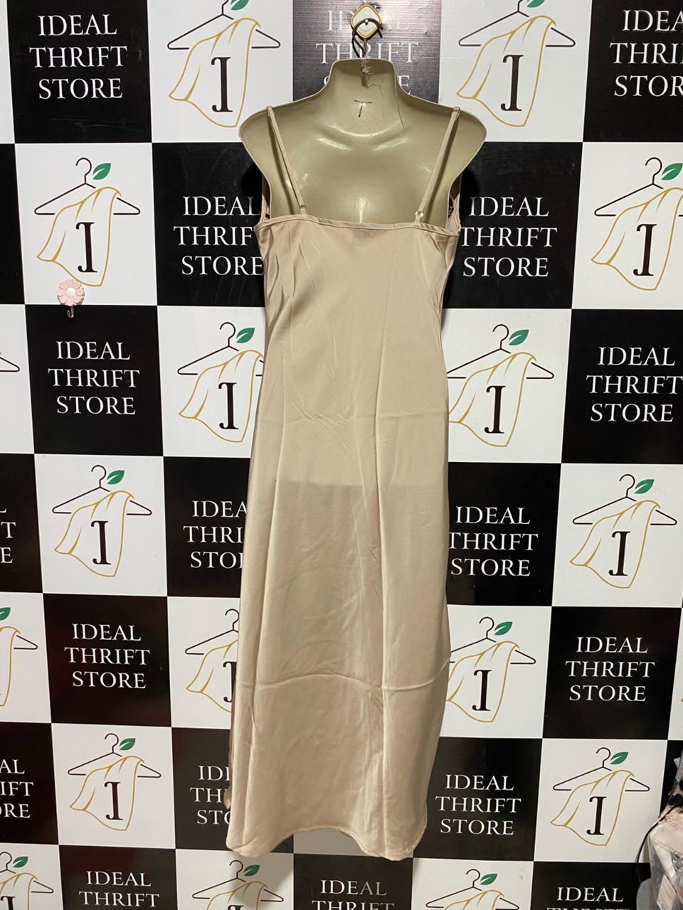 SHEIN |M| BUST 20| B39| ELEGANT SPAGHETTI STRAP COCKTAIL MAXI DRESS