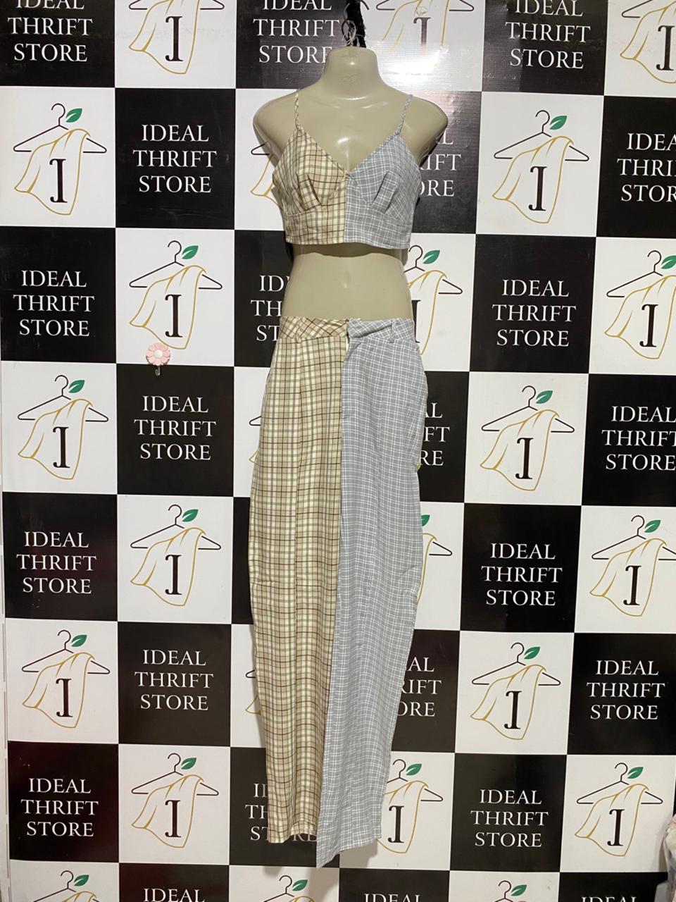 MISS GUIDED |XS| B39| TWO-PIECE PLAID MATCHING SET