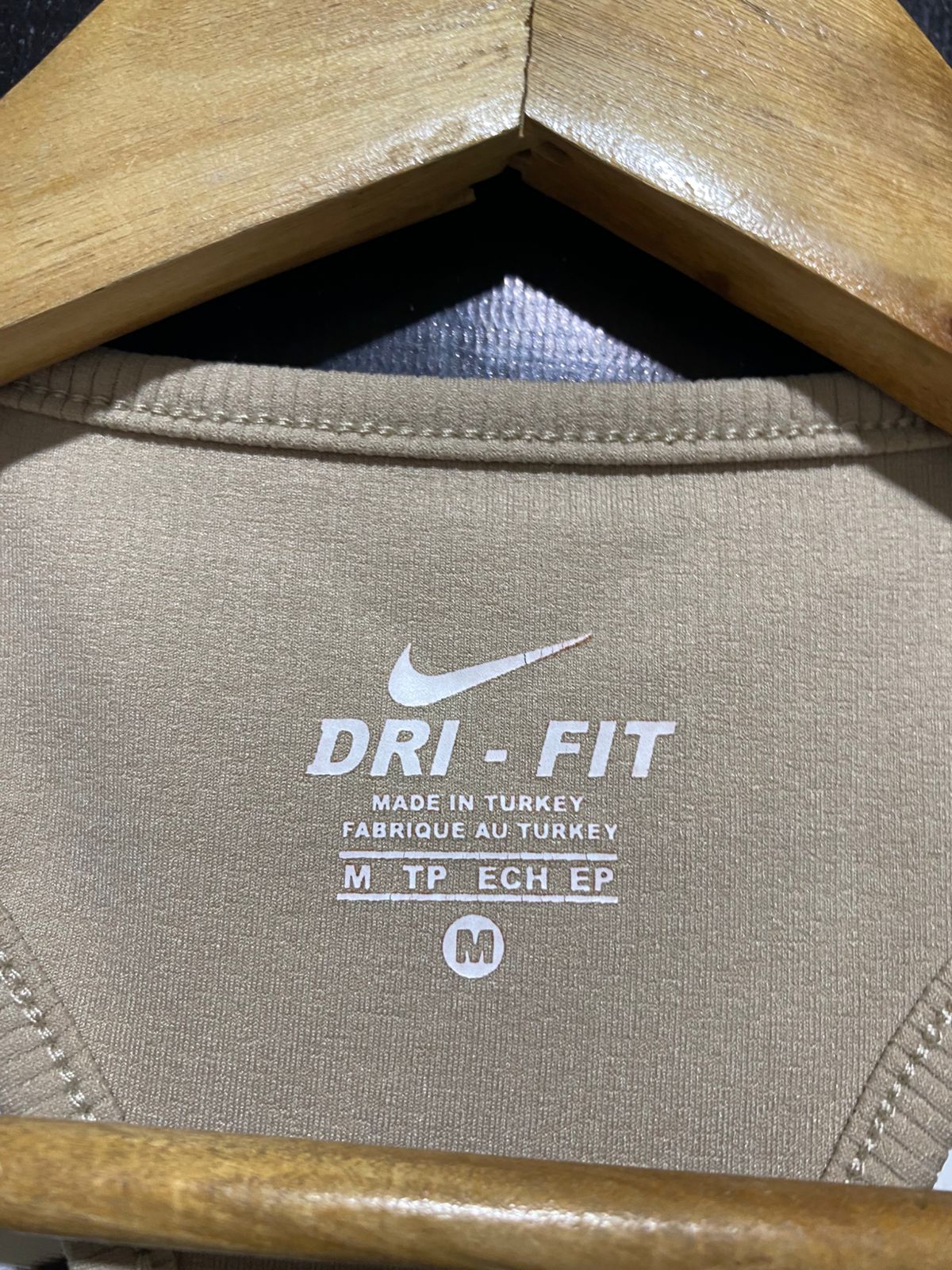 NIKE |XS| BUST 12| B38| DRI-FIT RIBBED SPORTS BRA