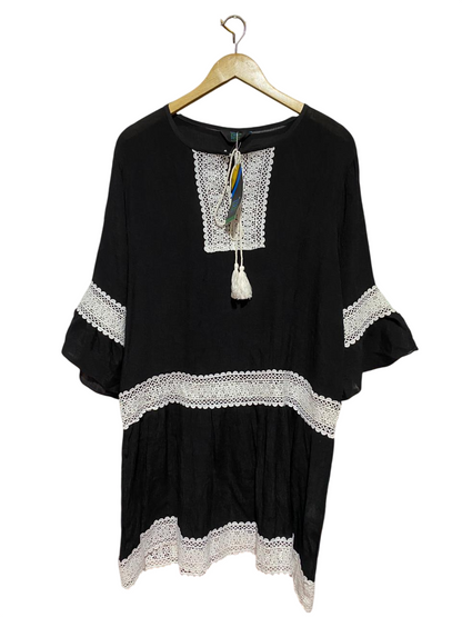 BLUE HILLS |XL| BUST 21| B39| ELEGANT BLACK BOHEMIAN TUNIC DRESS WITH CONTRASTING WHITE LACE DETAILS