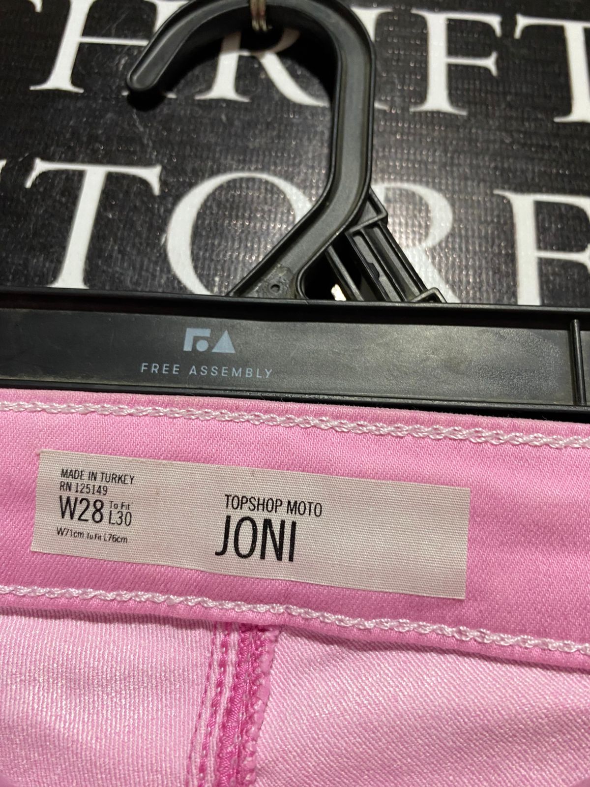 TOPSHOP |S| WAIST 26| B39| CHIC HIGH-WAISTED PASTEL PINK SKINNY JEANS WITH STRETCH COMFORT
