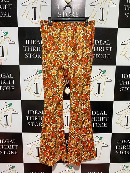 SHEIN |XL| WAIST 34| B39| VIBE FLORAL FLARED PANTS WITH COMFORT ELASTIC WAISTBAND