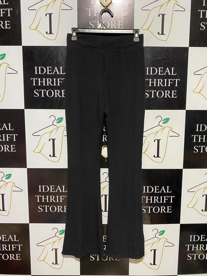 |S| WAIST 26| B39| BLACK HIGH-WAISTED RIBBED KNIT FLARE PANTS