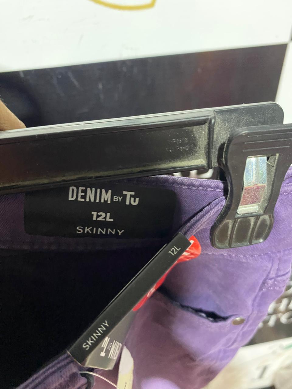 TU |L| WAIST 30| B40| STYLISH VIBRANT PURPLE SLIM-FIT DENIM JEANS