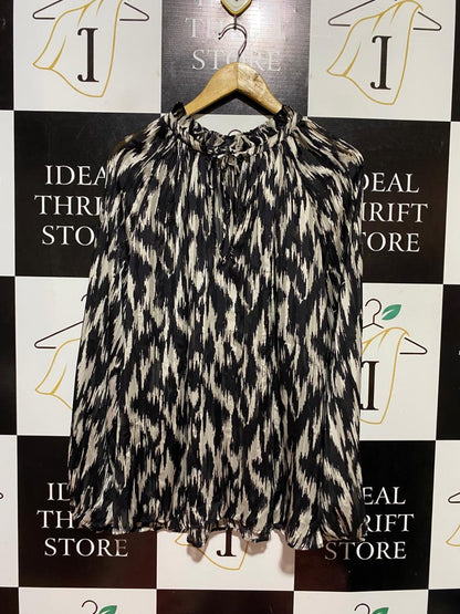 H&M |XL| BUST 24| B40| CHIC MONOCHROME ABSTRACT IKAT PRINT MOCK NECK BLOUSE