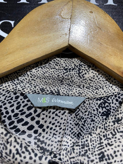 M&S WOMAN |L| BUST 21| B40| SNAKESKIN PRINT BUTTON-DOWN LONG SLEEVE SHIRT WITH DUAL POCKETS