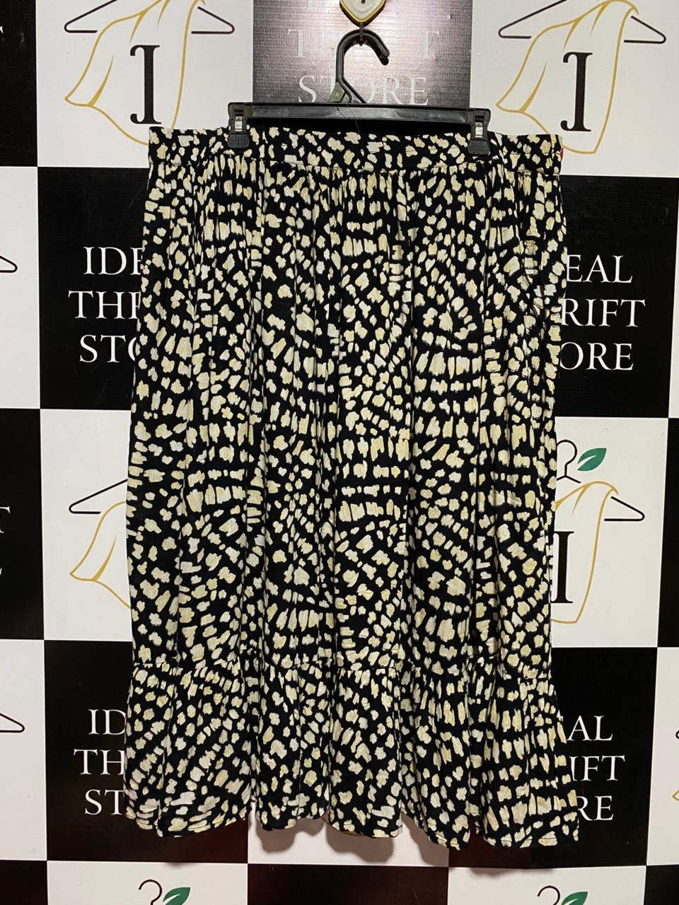 BONMARCHE |XXL| WAIST 38| B39| BLACK AND CREAM ABSTRACT PRINT MIDI SKIRT TIRED RUFFLE HEM CASUAL SKIRT