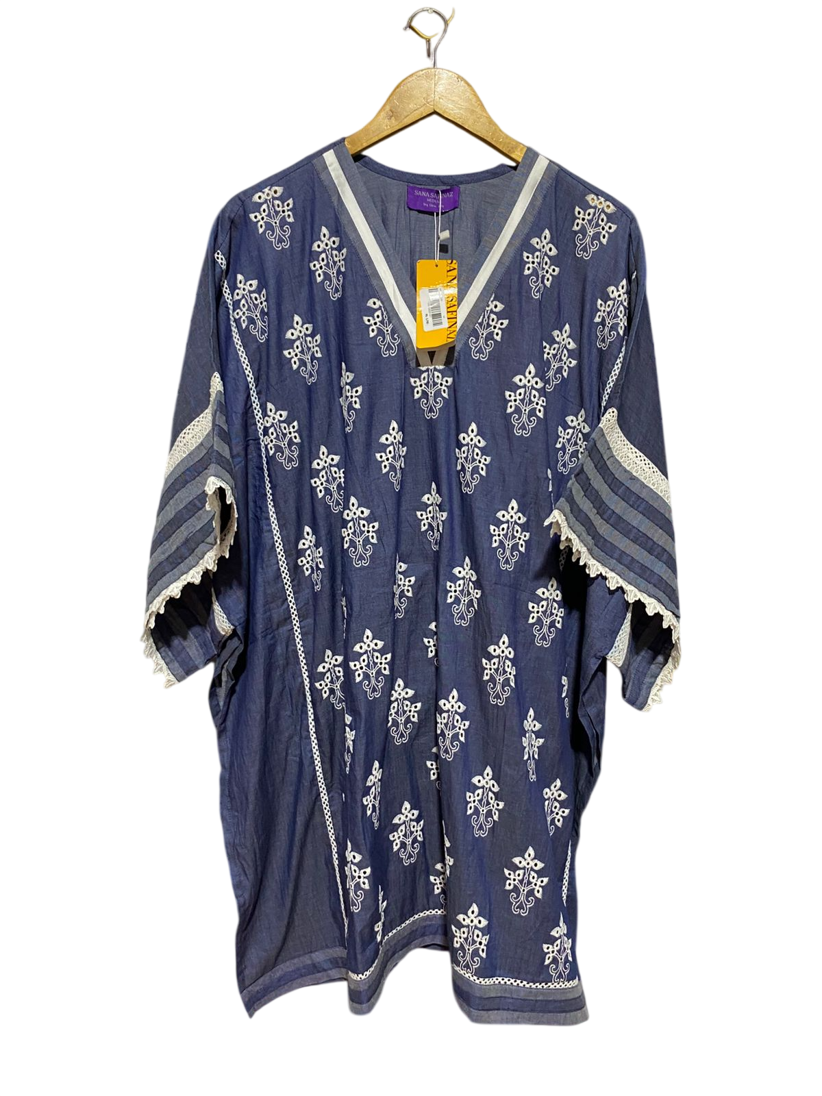 SANA SAFINAZ |M| BUST FREE| B40| EMBROIDERED V-NECK KAFTAN KURTI WITH LACE DETAILS