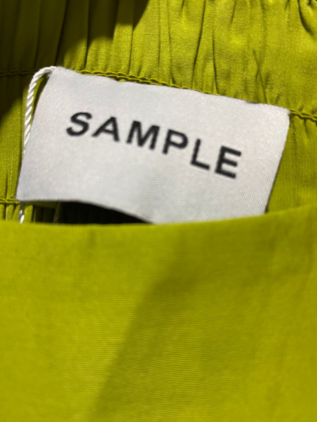 SAMPLE |L| WAIST 29| B41| CHARTREUSE LIME GREEN SATIN WIDE-LEG PANTS