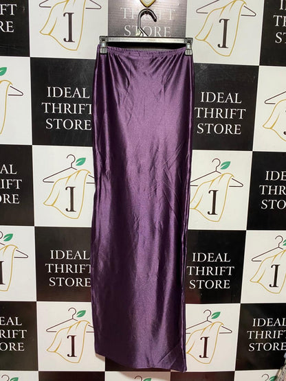 PRETTYLITTLE THING |XS| WAIST 24| B41| DEEP PURPLE SATIN MAXI SKIRT