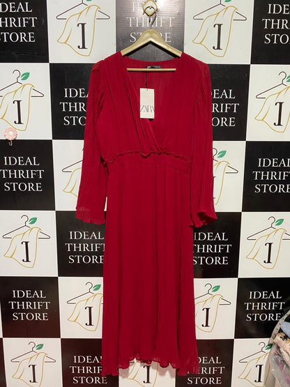 ZARA |M| BUST 18| B41| CRIMSON RED PLEATED MIDI DRESS