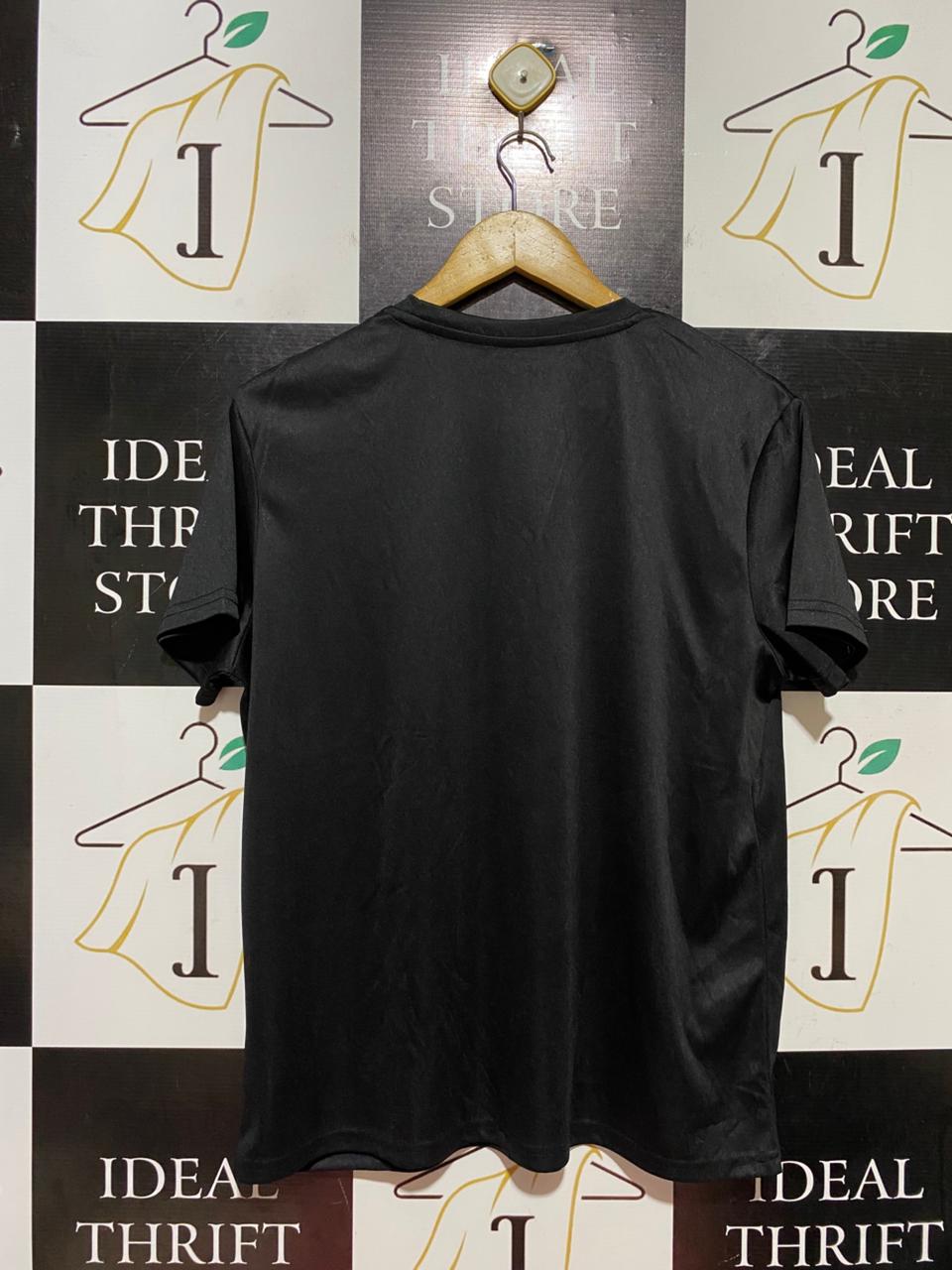 SHEIN |L| BUST 21| B40| CLASSIC BLACK SHORT SLEEVE ATHLETIC TEE