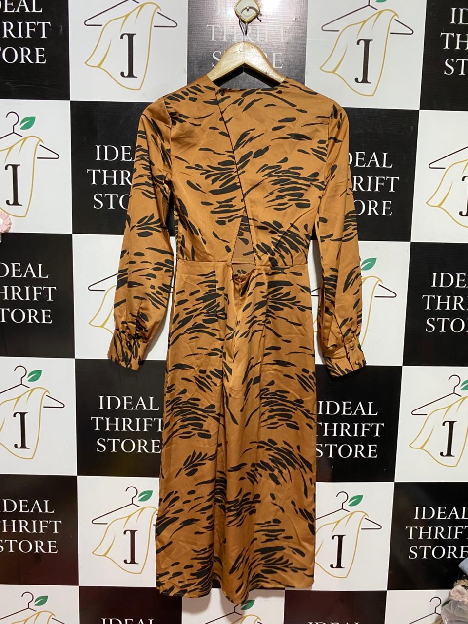 WARE HOUSE |S| BUST 15| B40| ABSTRACT PRINT SATIN MIDI DRESS WITH LONG CUFFED SLEEVES
