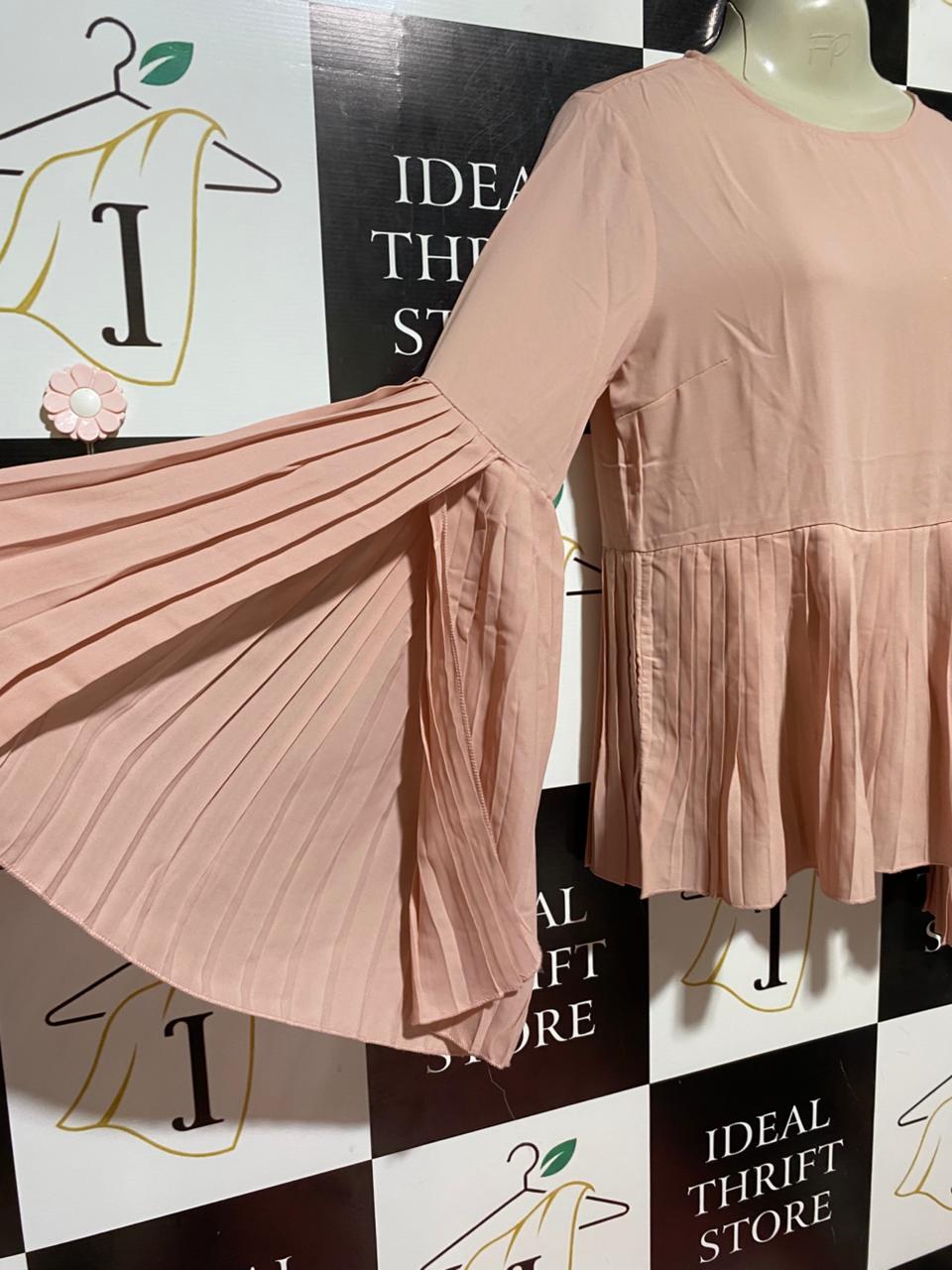 SHEIN |L| BUST 20| B40| SOLID BLUSH PINK PLEATED PEPLUM BLOUSE WITH FLARED SLEEVES