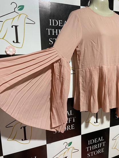 SHEIN |L| BUST 20| B40| SOLID BLUSH PINK PLEATED PEPLUM BLOUSE WITH FLARED SLEEVES